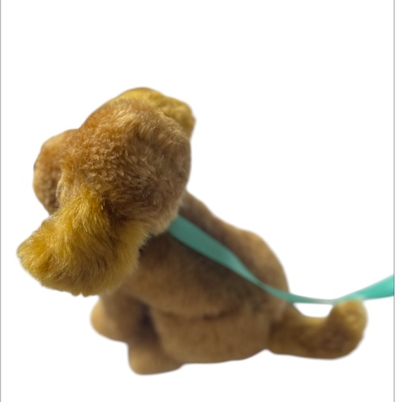 American‎ Girl Doll  Tenney Golden Retriever Dog W Leash Plush Waylon DVM02 - Picture 7 of 7